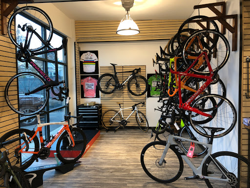 Bicycle Store «Cycleology Bike & Ski», reviews and photos, 1 Sasco Hill Rd, Fairfield, CT 06824, USA