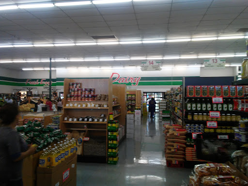 Grocery Store «Valley Marketplace Simi Valley», reviews and photos, 1117 E Los Angeles Ave, Simi Valley, CA 93065, USA