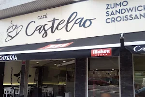 Café Castelao Arcade...Zumo..sandwich...croissant..Bocateria image