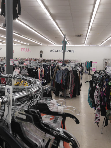 Discount Store «Discount Fashion Warehouse Great Southern», reviews and photos, 3755 S High St, Columbus, OH 43207, USA