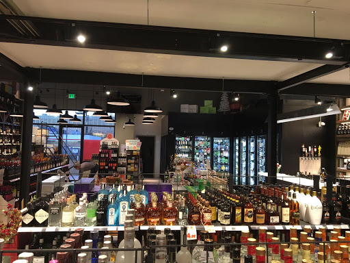 Wine Store «Vineyards Elite, Wine Boutique», reviews and photos, 1429 Reisterstown Rd, Pikesville, MD 21208, USA