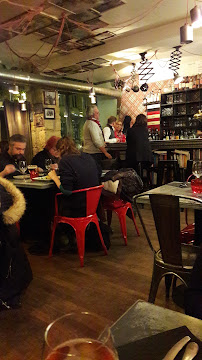 Atmosphère du Restaurant français Les Cornichons à Reims - n°16
