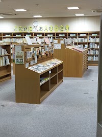 京都市 ひと・まち交流館図書コーナー