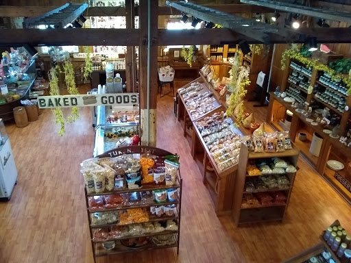 Tuken's Farm Market