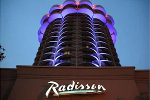 Radisson Hotel Cincinnati Riverfront image
