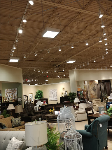 Furniture Store «Value City Furniture», reviews and photos, 931 US-1, Iselin, NJ 08830, USA