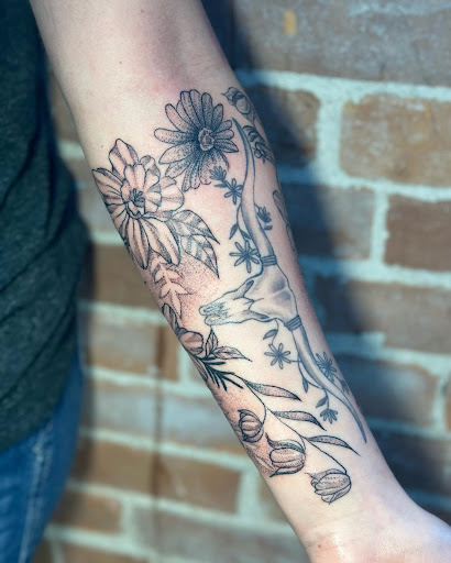 Explore parents name tattoo ideas, creative tattoo ideas in Belgrade, available at The Loyal Sparrow Tattoo and Piercing