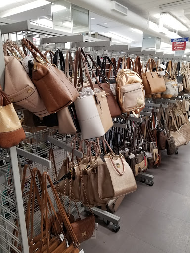 Clothing Store «Burlington Coat Factory», reviews and photos, 2543 Webster Ave, Bronx, NY 10458, USA