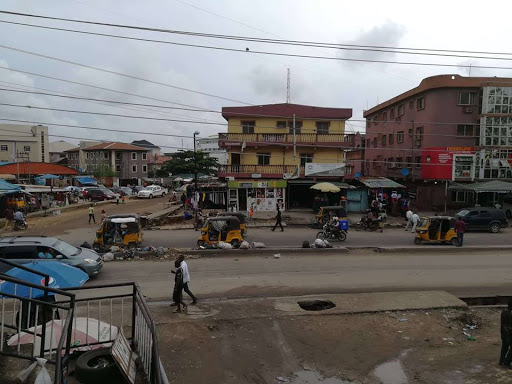 Atinuke Shopping Complex, Church Bus Stop, Isolo Cele, 129 Okota Rd, Oshodi-Isolo, Lagos, Nigeria, Shopping Mall, state Lagos