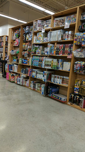 Book Store «Half Price Books», reviews and photos, 1328 Butterfield Rd, Downers Grove, IL 60515, USA