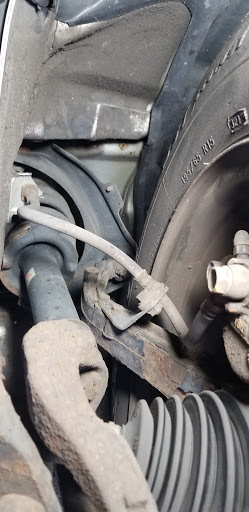 Auto Repair Shop «New Prime Auto Repair & Muffler Services», reviews and photos, 25420 Hillside Avenue, Glen Oaks, NY 11004, USA