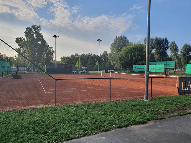 Postáslidó Tennis Club - Szórakozóhely