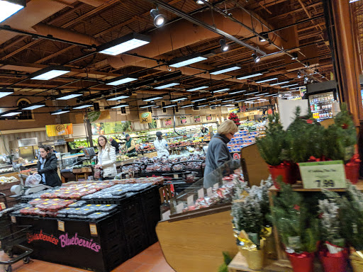 Supermarket «Wegmans», reviews and photos, 3791 Easton-Nazareth Hwy, Easton, PA 18045, USA