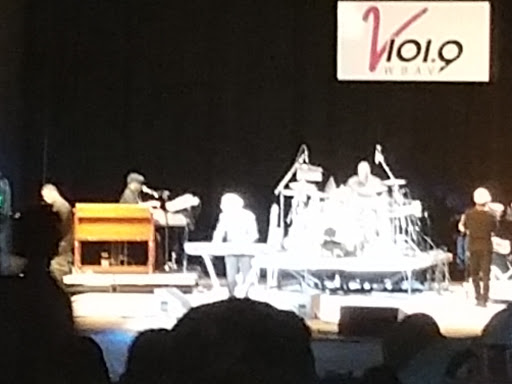 Amphitheater «Charlotte Metro Credit Union Amphitheatre», reviews and photos