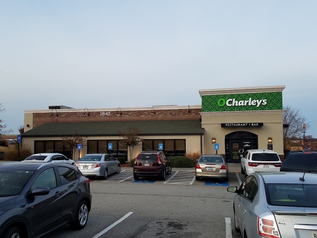 O'Charley's Restaurant & Bar 30253