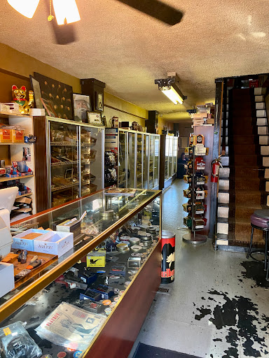 Cigar Shop «Olde Towne Tobacconist», reviews and photos, 719 Caroline St, Fredericksburg, VA 22401, USA