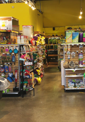 Pet Store «Critter Cabana - Wilsonville», reviews and photos, 8406 SW Main St #200, Wilsonville, OR 97070, USA