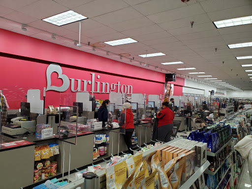 Clothing Store «Burlington Coat Factory», reviews and photos, 4701 N Harlem Ave, Harwood Heights, IL 60706, USA