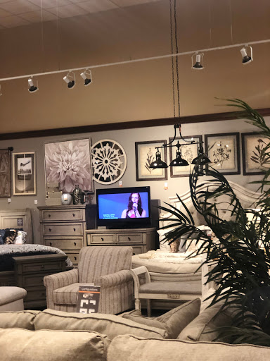 Furniture Store «Ashley HomeStore», reviews and photos, 24001 El Toro Rd, Laguna Hills, CA 92653, USA