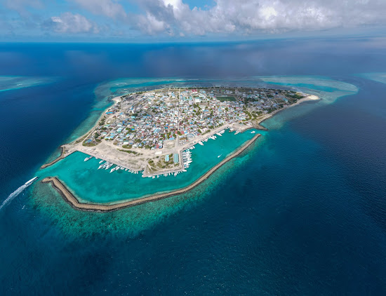 Velaa Beach
