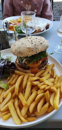 Hamburger du Restaurant Le Café des Plantes à Nantes - n°10