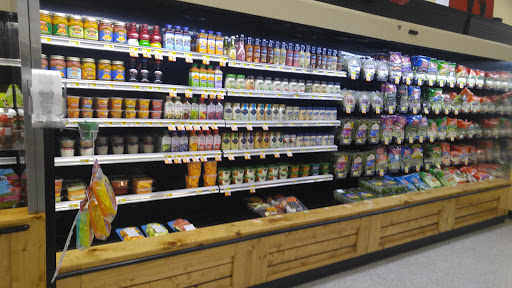 Grocery Store «Brookshire Brothers», reviews and photos, 603 E Houston St, Cleveland, TX 77327, USA