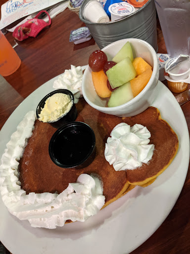 Shopping Mall «Mountain Green Shopping Center», reviews and photos, 357 S Mountain Ave, Upland, CA 91786, USA