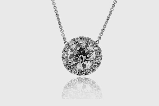 Jewelry Store «Reis-Nichols Jewelers Greenwood», reviews and photos, 789 US-31, Greenwood, IN 46142, USA