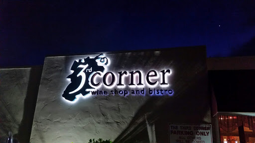 Wine Bar «The 3rd Corner Wine Shop & Bistro», reviews and photos, 2265 Bacon St, San Diego, CA 92107, USA