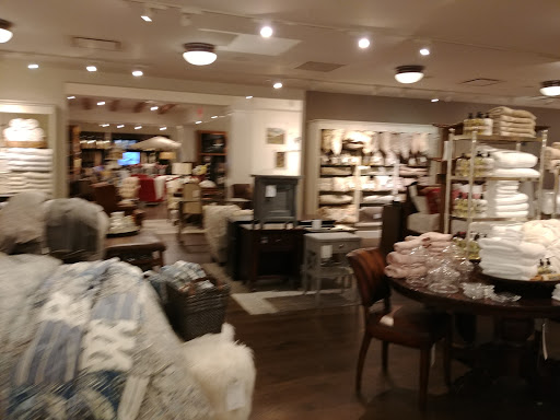Furniture Store «Pottery Barn», reviews and photos, 3101 PGA Boulevard f141, Palm Beach Gardens, FL 33410, USA