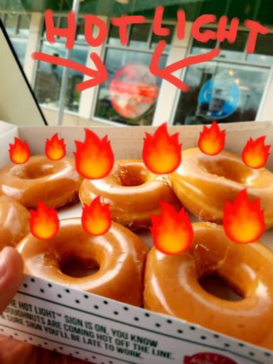 Bakery «Krispy Kreme Doughnuts», reviews and photos, 9950 SE 82nd Ave, Portland, OR 97086, USA