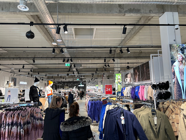 Sinsay - Магазин за дрехи