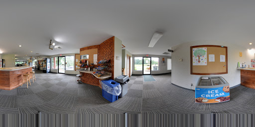 Golf Course «Forest Park Golf Course», reviews and photos, 1155 Sheffield Dr, Valparaiso, IN 46385, USA