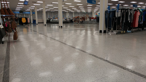 Clothing Store «Ross Dress for Less», reviews and photos, 940 N Western Ave, San Pedro, CA 90732, USA