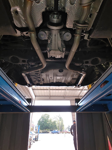 Auto Parts Store «BMS Automotive Service», reviews and photos, 4803 Portland Rd NE, Salem, OR 97305, USA