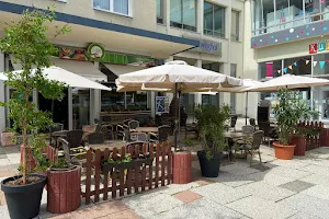 El-Mina Bistro image