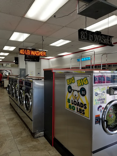 Laundry Service «Coin Laundry», reviews and photos, 829 W Indian School Rd, Phoenix, AZ 85013, USA