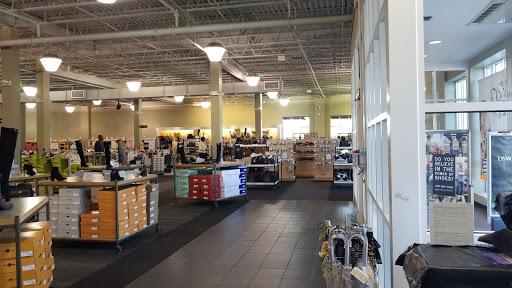 Shoe Store «DSW Designer Shoe Warehouse», reviews and photos, 344 Providence Hwy, Dedham, MA 02026, USA