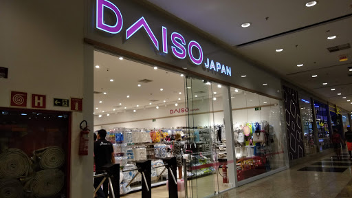 Daiso Japan Brasil - Shopping Estação Curitiba