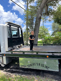 Towing's R Us - Photo 3 - Car repair in , Fort Lauderdale