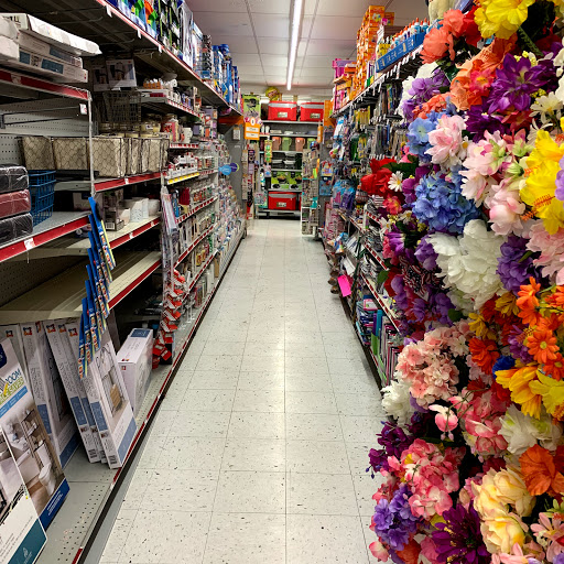 Dollar Store «FAMILY DOLLAR», reviews and photos, 1166 Normandy Dr, Miami Beach, FL 33141, USA