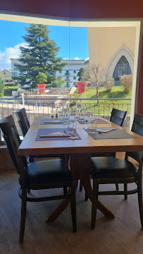 Atmosphère du Restaurant Le Resto'Rond à Savines-le-Lac - n°9