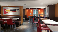 Atmosphère du Restauration rapide McDonald's Issy Les Moulineaux - n°2