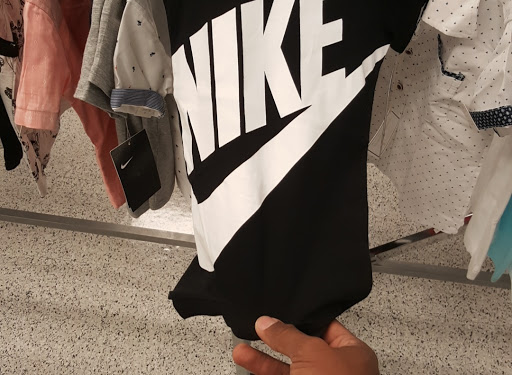 Clothing Store «Ross Dress for Less», reviews and photos, 2325 Lancaster Dr NE, Salem, OR 97305, USA