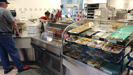 Bakery «Krispy Kreme Doughnuts», reviews and photos, 16415 NW Cornell Rd, Beaverton, OR 97006, USA