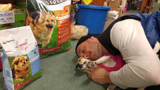 Pet Supply Store «Higbie Farm Supplies Inc», reviews and photos, 3440 Union St, North Chili, NY 14514, USA