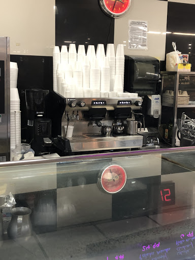 Grocery Store «Bravo Supermarkets», reviews and photos, 2668 Tamiami Trail E, Naples, FL 34112, USA