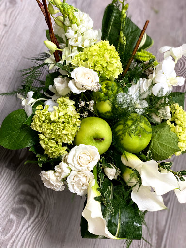 Florist «Wishing Well Floral», reviews and photos, 5656 Hood St #108, West Linn, OR 97068, USA