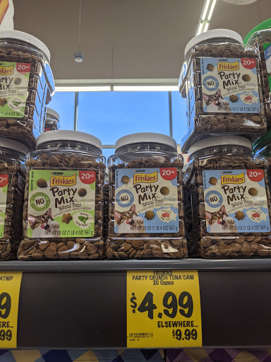 Supermarket «Grocery Outlet Bargain Market», reviews and photos, 1180 N Fair Oaks Ave, Sunnyvale, CA 94089, USA