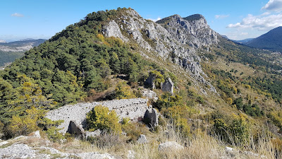 Ruines du Vieux Seranon à Séranon